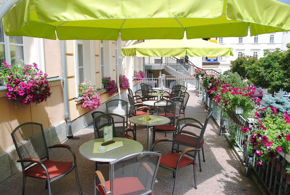 Hotel Venus à Karlovy Vary Extérieur photo